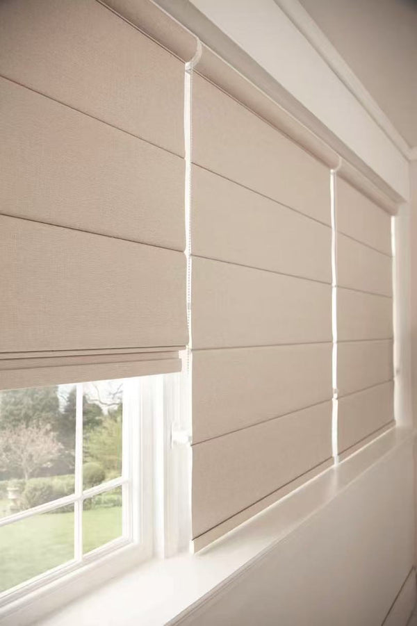 Translucent Roman Blinds – UV-Resistant, Energy-Saving, Light-Filtering